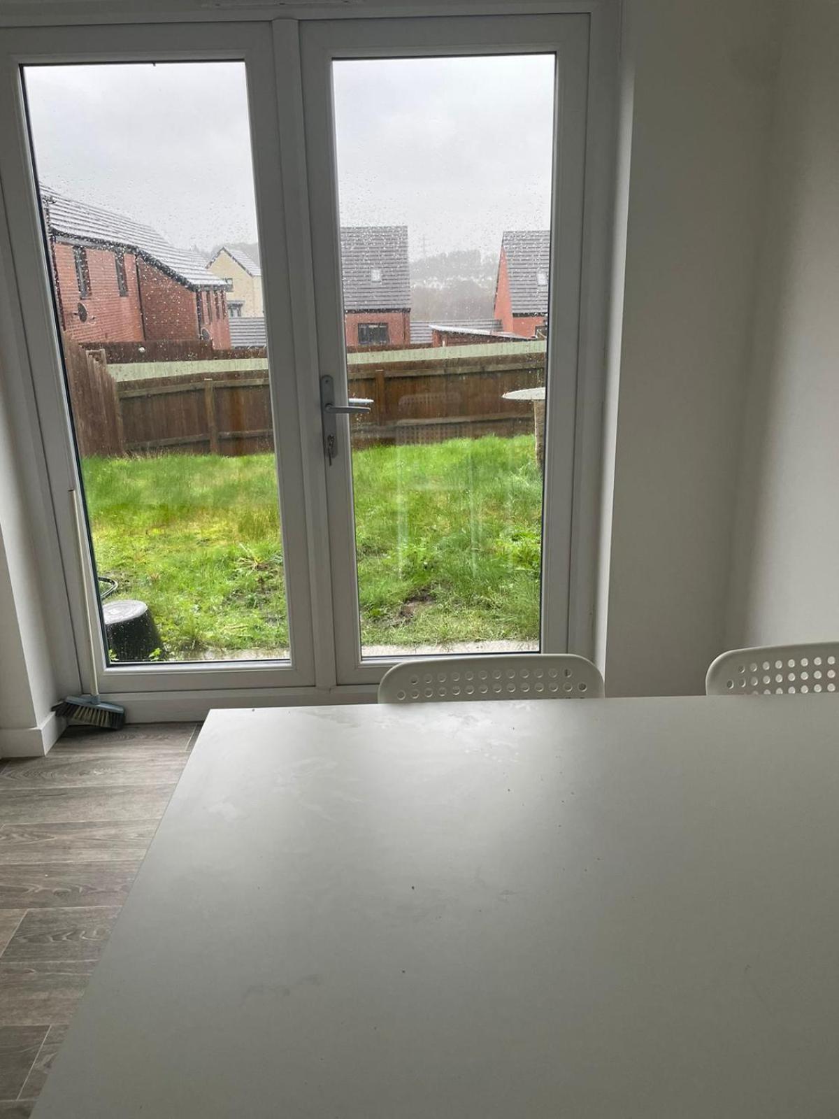 Village House St Mellons - Close To A48 And M4 Cardiff Zewnętrze zdjęcie